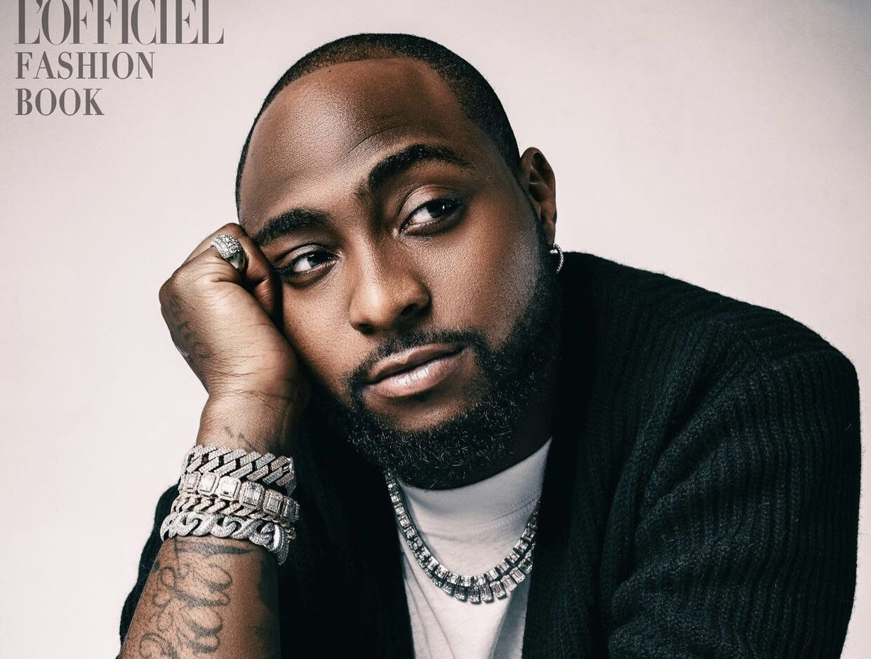 davido-obi-cubana-others-helped-a-woman-with-skin-ulcer