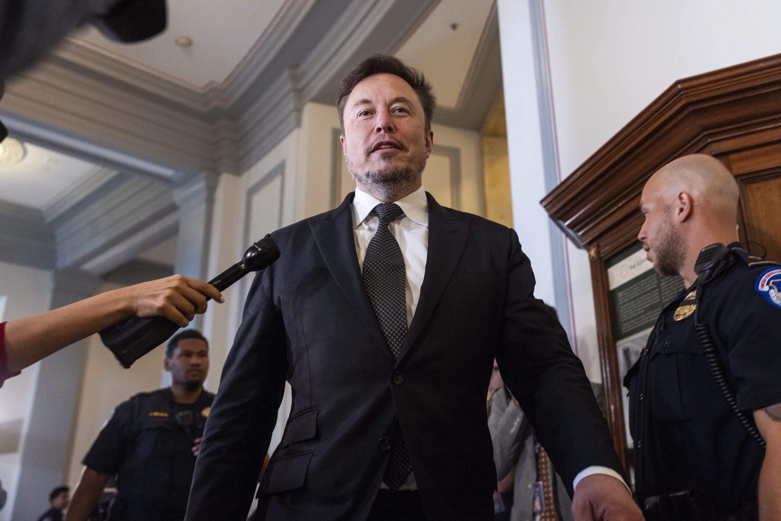 elon-musk-calls-for-a-referee-for-ai-as-tech-dynasts-gather-for-directive-forum-at-us-capitol